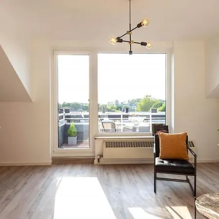 Sap11- Fitter's In * Hilden