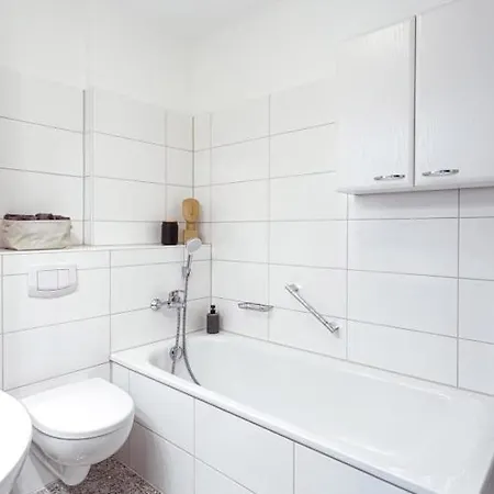 Sap11- Fitter's In * Hilden