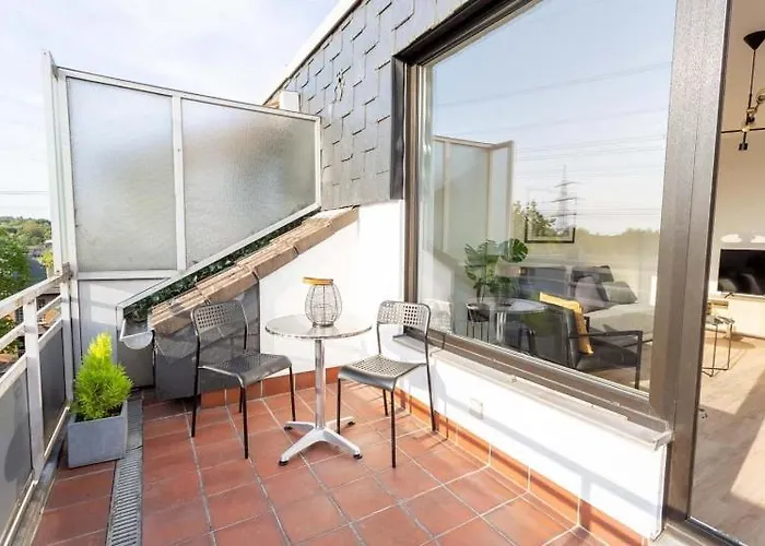 Sap11- Fitter's In Appartement *